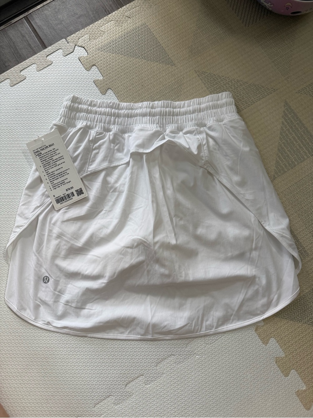 lululemon athletica White Skirt running skirt  hotty hot HR. Skirt * long